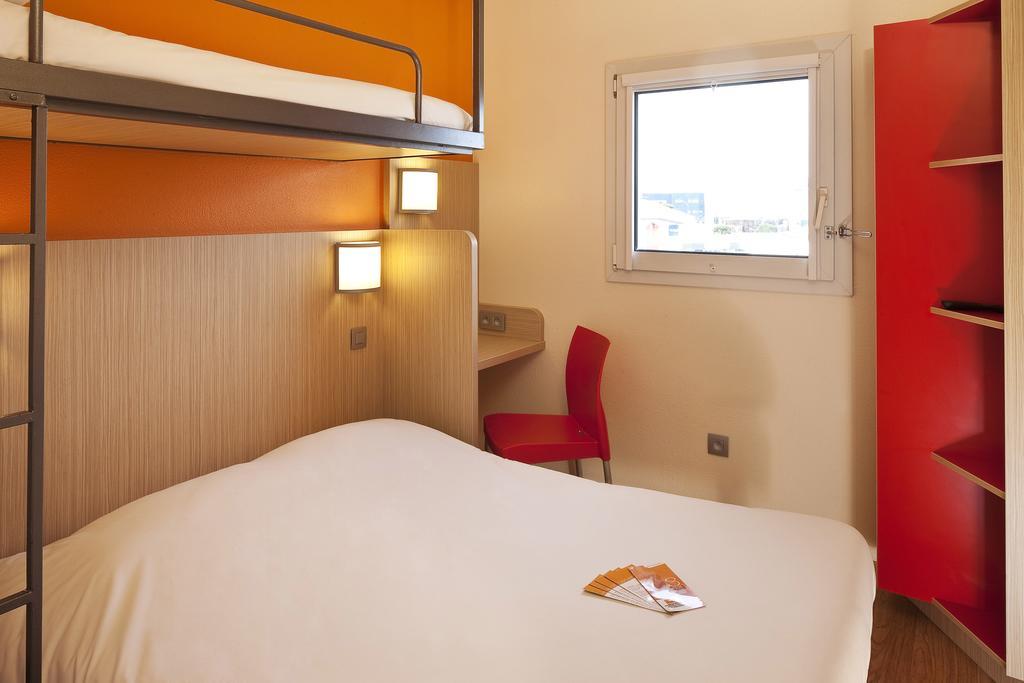 Premiere Classe Perpignan Nord - Aeroport Rivesaltes Buitenkant foto